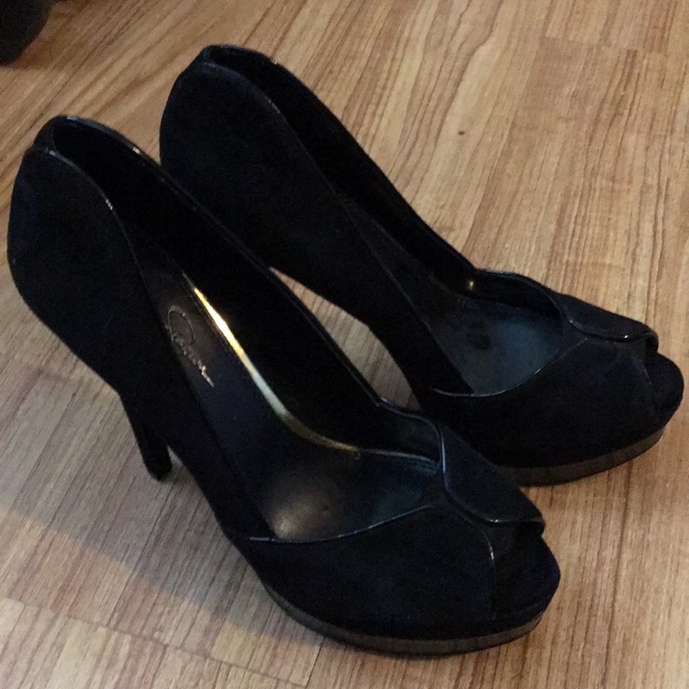 Jessica Simpson Black Suede Peep toe heel